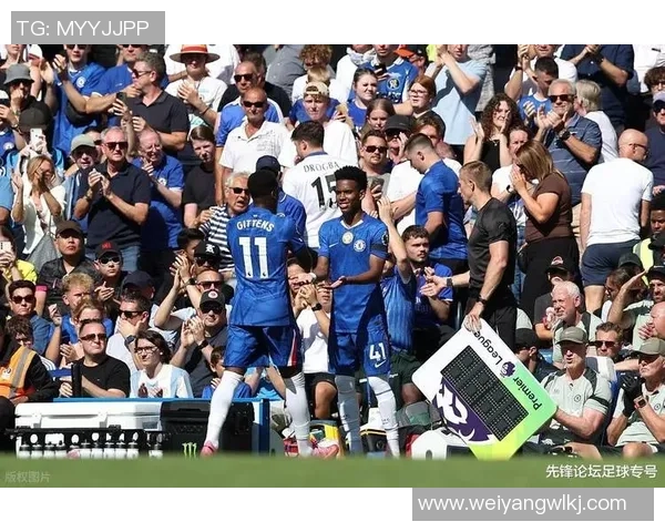 斯坦福桥的“旋转门”再度开启：马雷斯卡谢幕，切尔西的下一场豪赌谁来入局？